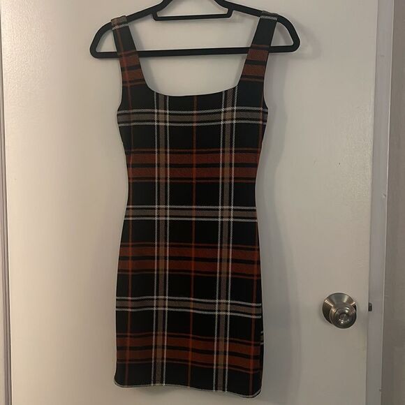 Red Plaid Dress Size S - Picture 5 of 5